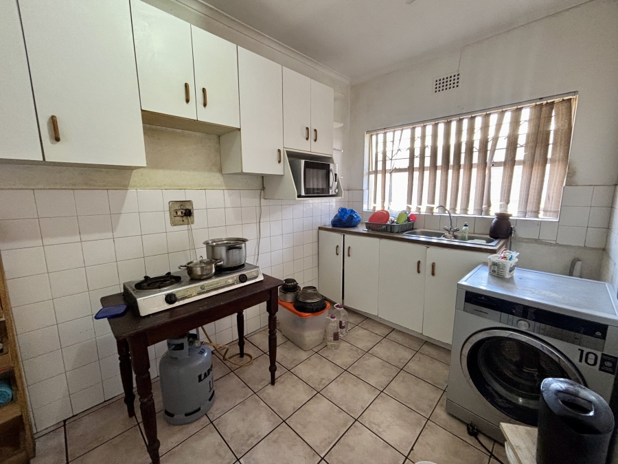 2 Bedroom Property for Sale in Goodwood Park Western Cape